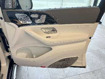 MERCEDES MAYBACH GLS 2023 Image 26