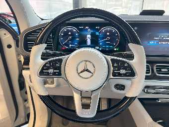 MERCEDES MAYBACH GLS 2023 Image 34