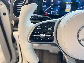 MERCEDES MAYBACH GLS 2023 Image 35