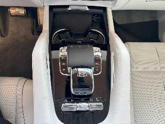 MERCEDES MAYBACH GLS 2023 Image 44