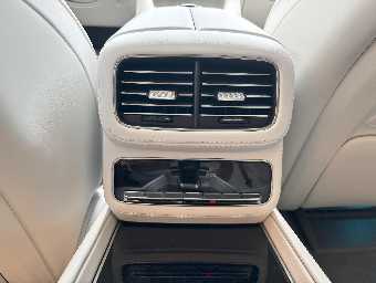 MERCEDES MAYBACH GLS 2023 Image 46