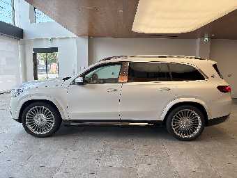 MERCEDES MAYBACH GLS 2023 Image 8