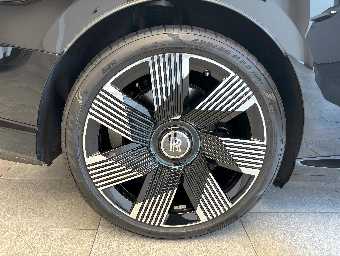 ROLLS ROYCE SPECTRE 2024 Image 13
