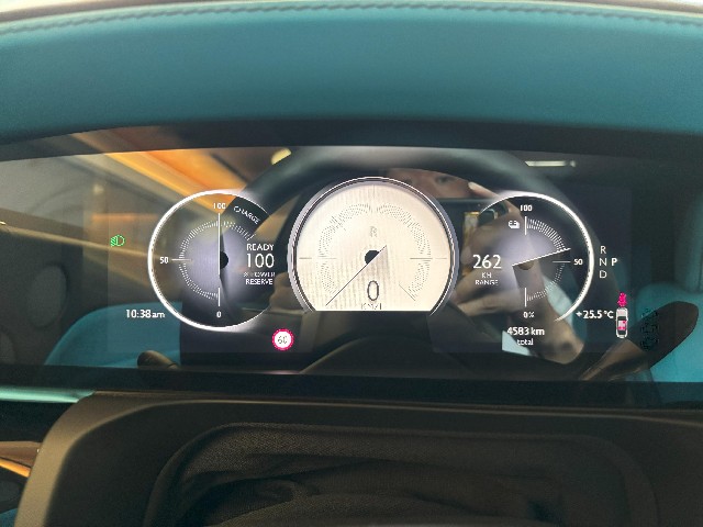 ROLLS ROYCE SPECTRE 2024 Image 39