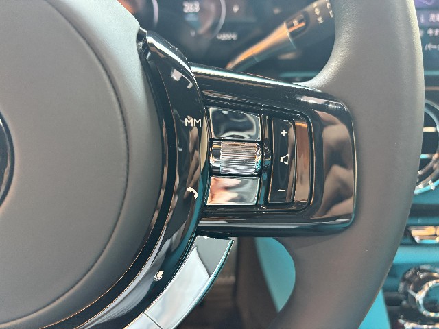 ROLLS ROYCE SPECTRE 2024 Image 42