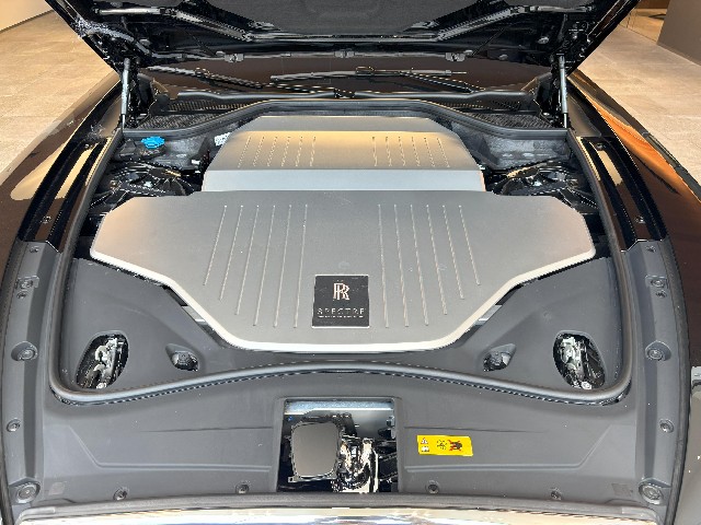 ROLLS ROYCE SPECTRE 2024 Image 52