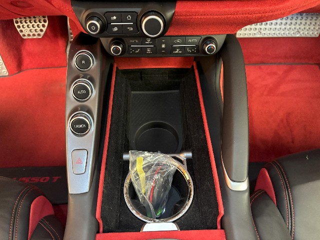 FERRARI GTC4 LUSSO 2018 Image 37