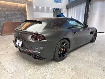 FERRARI GTC4 LUSSO 2018 Image 5