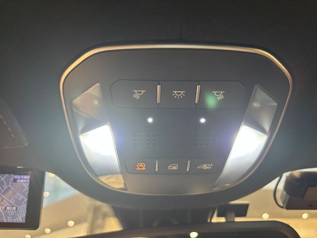 FERRARI GTC4 LUSSO 2018 Image 43