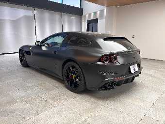 FERRARI GTC4 LUSSO 2018 Image 7