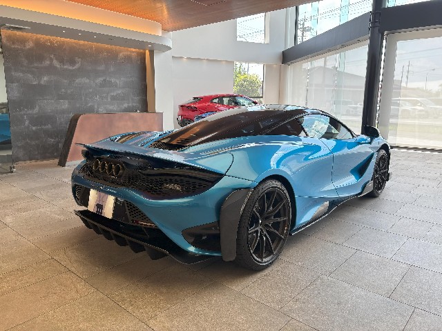 MCLAREN 765LT 2021 Image 19