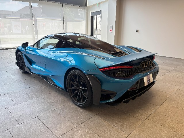 MCLAREN 765LT 2021 Image 21