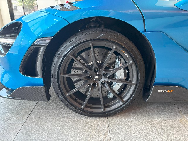 MCLAREN 765LT 2021 Image 23