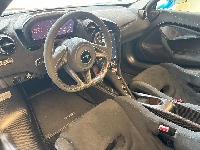 MCLAREN 765LT 2021 Image 29