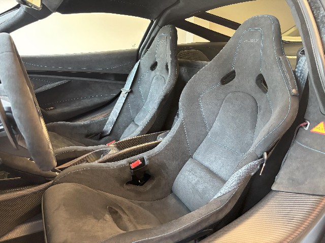 MCLAREN 765LT 2021 Image 31