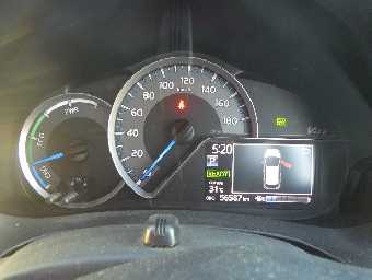 TOYOTA VITZ 2017 Image 8