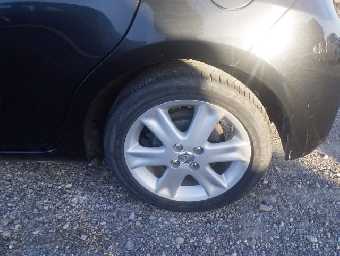 TOYOTA VITZ 2017 Image 20