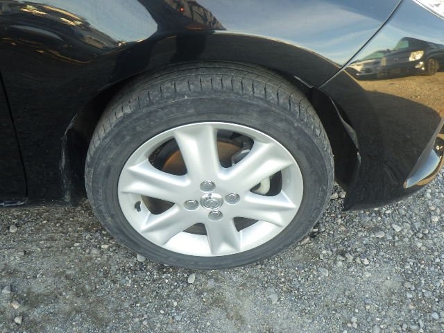 TOYOTA VITZ 2017 Image 32