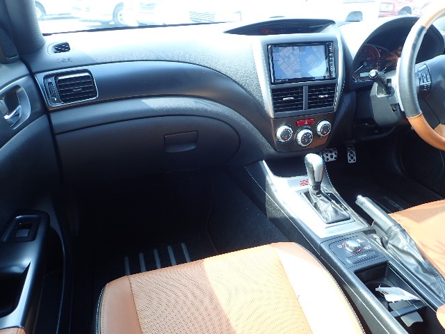 SUBARU IMPREZA 2013 Image 22