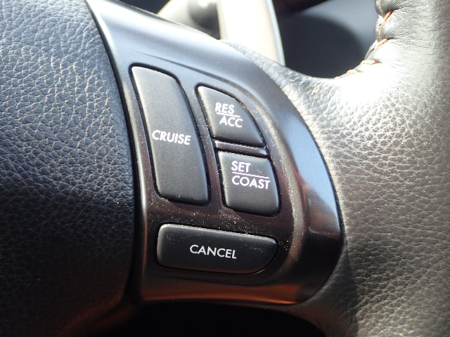 SUBARU IMPREZA 2013 Image 29