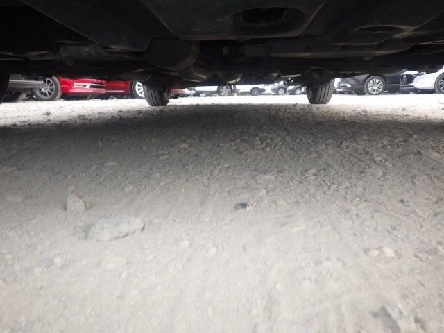 TOYOTA VITZ 2017 Image 34