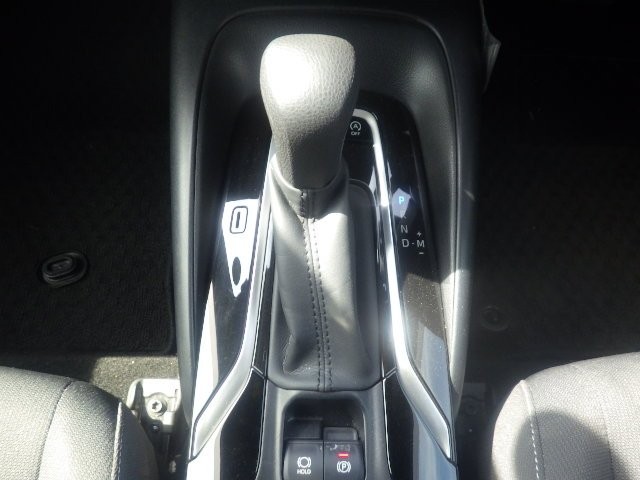 TOYOTA COROLLA SPORT 2018 Image 28