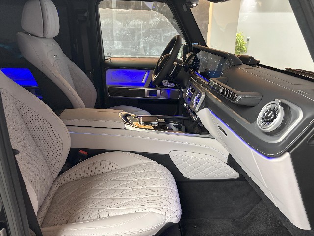 MERCEDES AMG G CLASS 2024 Image 33