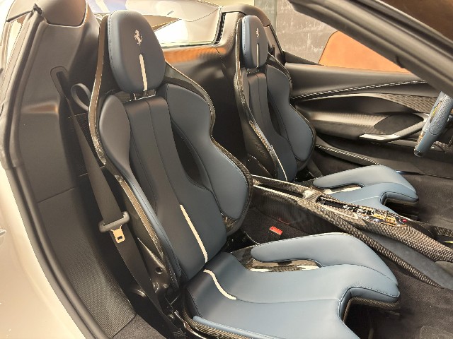 FERRARI 296GTS 2023 Image 37