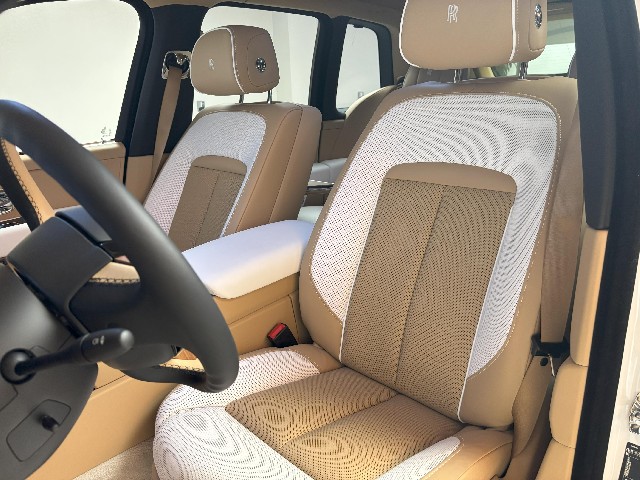 ROLLS ROYCE CULLINAN 2025 Image 25