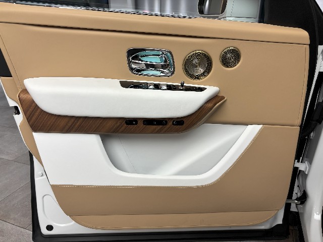 ROLLS ROYCE CULLINAN 2025 Image 26