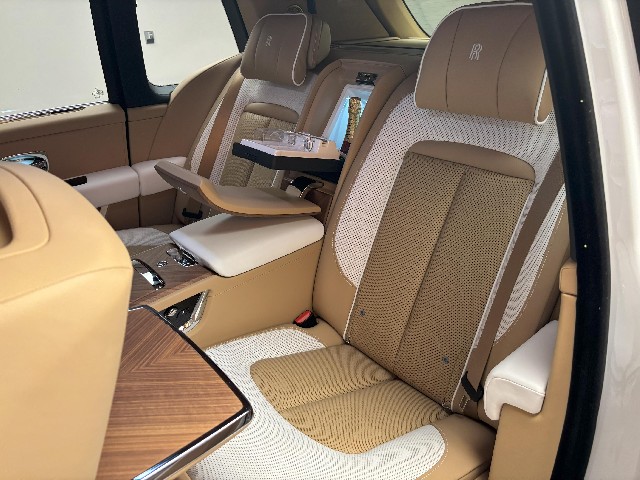 ROLLS ROYCE CULLINAN 2025 Image 29