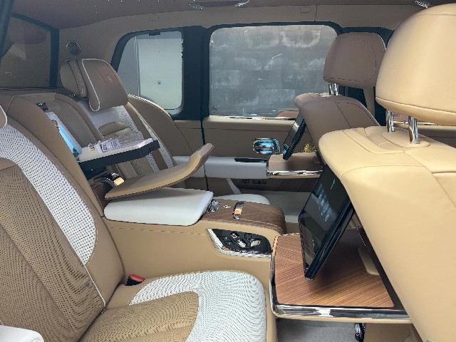 ROLLS ROYCE CULLINAN 2025 Image 38