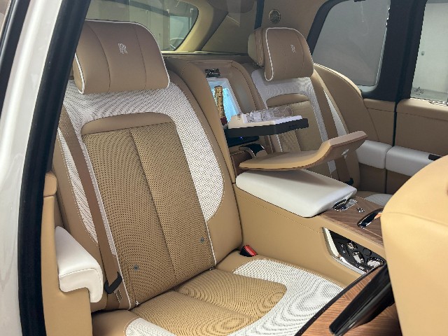 ROLLS ROYCE CULLINAN 2025 Image 39