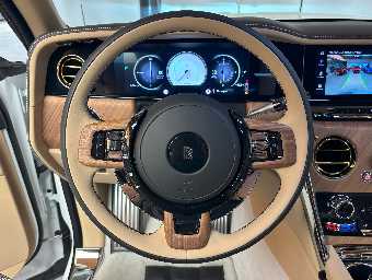 ROLLS ROYCE CULLINAN 2025 Image 39