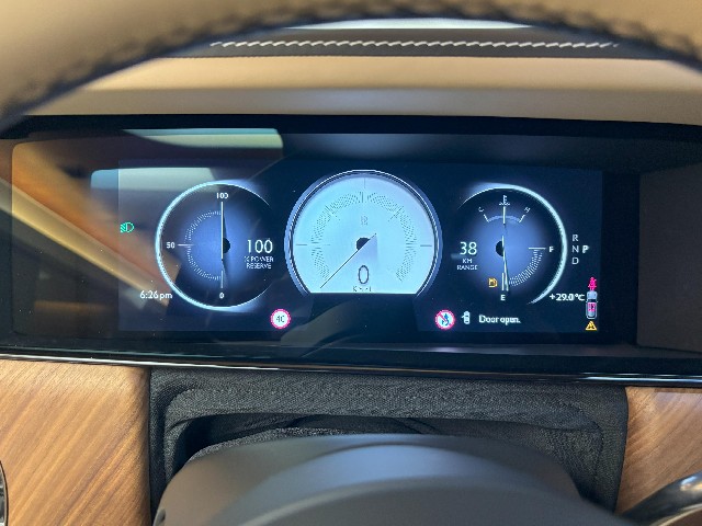 ROLLS ROYCE CULLINAN 2025 Image 46