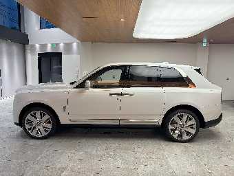 ROLLS ROYCE CULLINAN 2025 Image 9