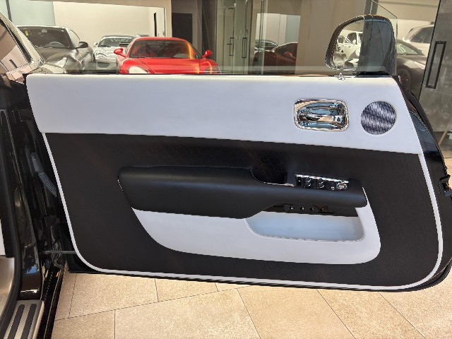 ROLLS ROYCE WRAITH 2017 Image 26