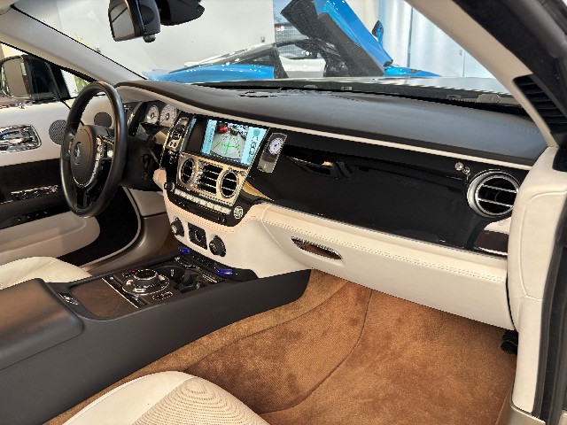 ROLLS ROYCE WRAITH 2017 Image 28