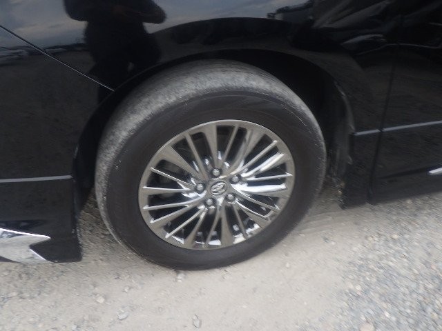 TOYOTA ALPHARD HYBRID 2018 Image 33