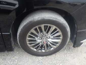 TOYOTA ALPHARD HYBRID 2018 Image 24