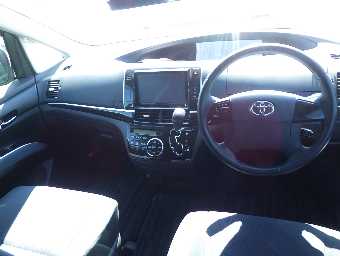 TOYOTA ESTIMA 2014 Image 5