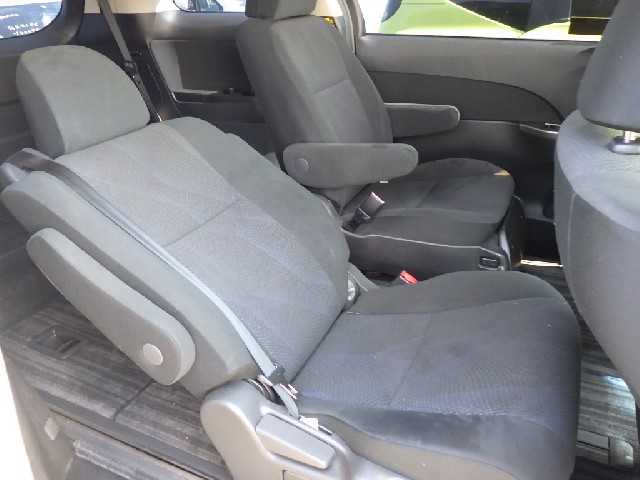 TOYOTA ESTIMA 2014 Image 19