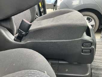 TOYOTA ESTIMA 2014 Image 21