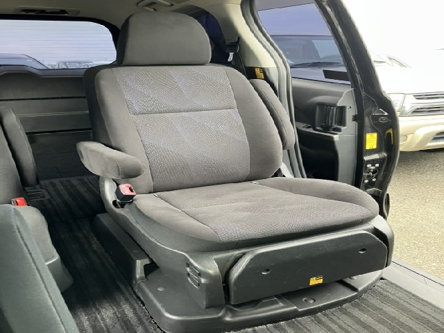 TOYOTA ESTIMA 2014 Image 34