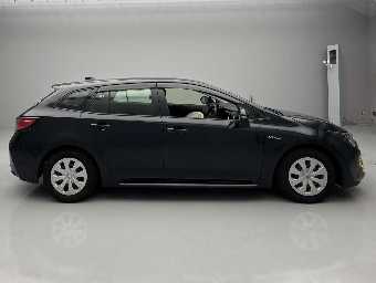 TOYOTA COROLLA TOURING 2020 Image 6