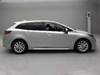 TOYOTA COROLLA TOURING 2019 Image 6