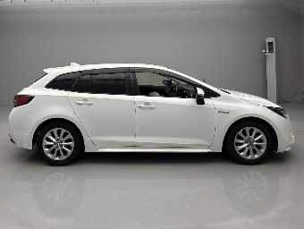 TOYOTA COROLLA TOURING 2020 Image 6