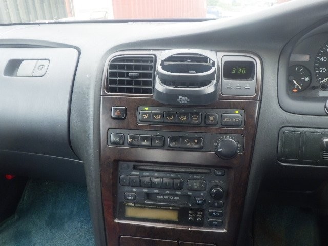TOYOTA MARK II 1993 Image 22