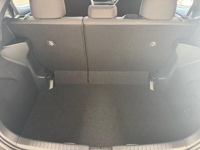 TOYOTA YARIS 2022 Image 19