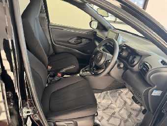 TOYOTA YARIS 2022 Image 18